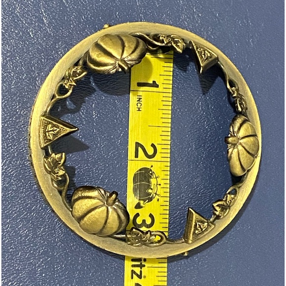 Yankee Candle Illuma-lid jar candle accessory for Fall— pumpkins and leaves - Picture 10 of 12